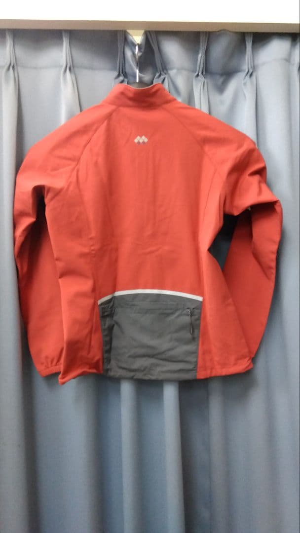 mont-bell サイクルトレーナージャケット〈女性用〉