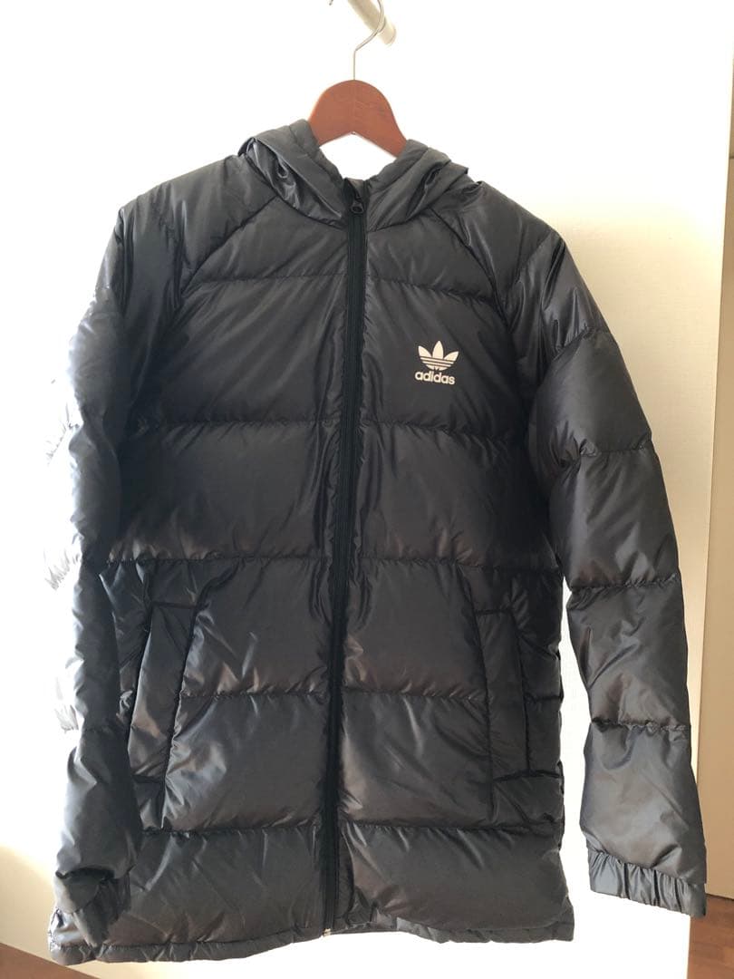 【新新品送料込】アディダスオリジナルス アディカラー ロングダウンジャケット