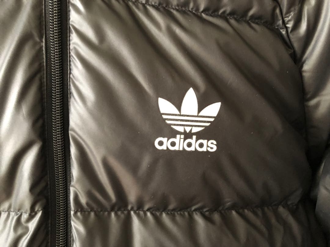 【新新品送料込】アディダスオリジナルス アディカラー ロングダウンジャケット
