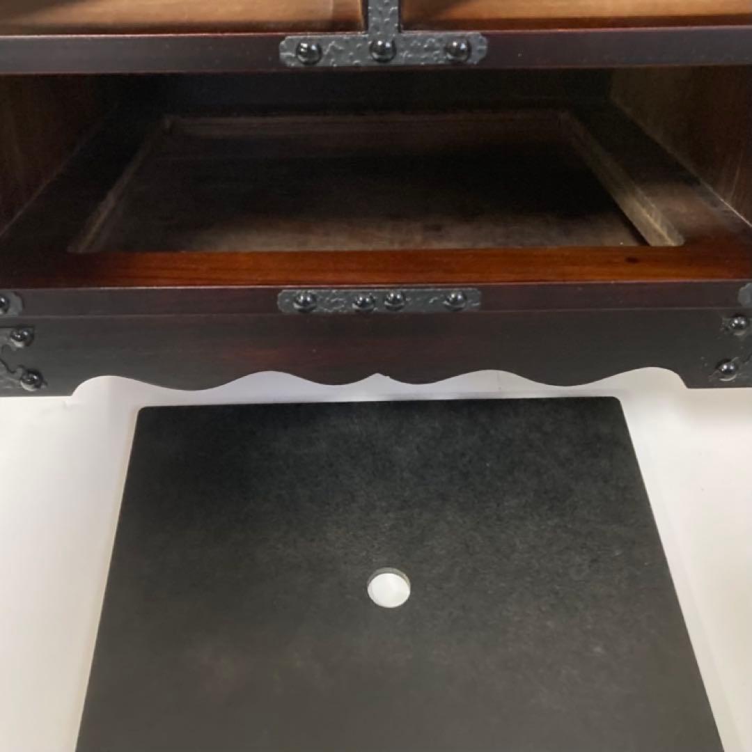 からくり 小引き出し 箪笥 チェスト 隠し収納 木製 桐⁇ 金具 和風 民芸調