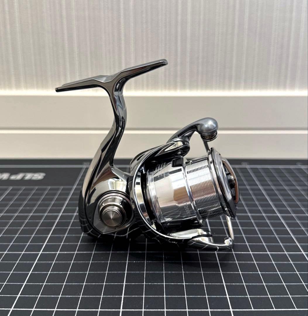 22イグジスト LT2000S-P センシティブチューン 実釣未使用