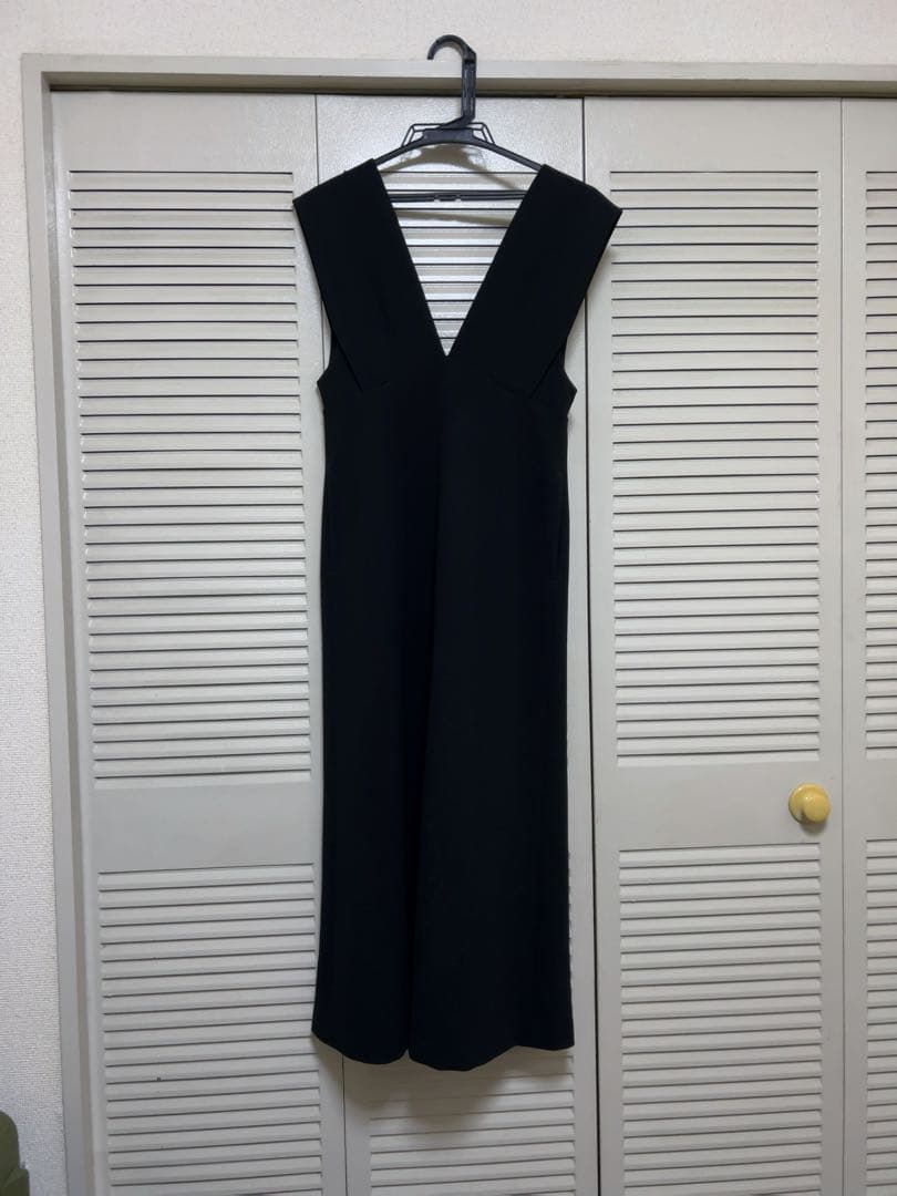 ワンピース Mame Kurogouchi V-Neck Sleeveless Dress