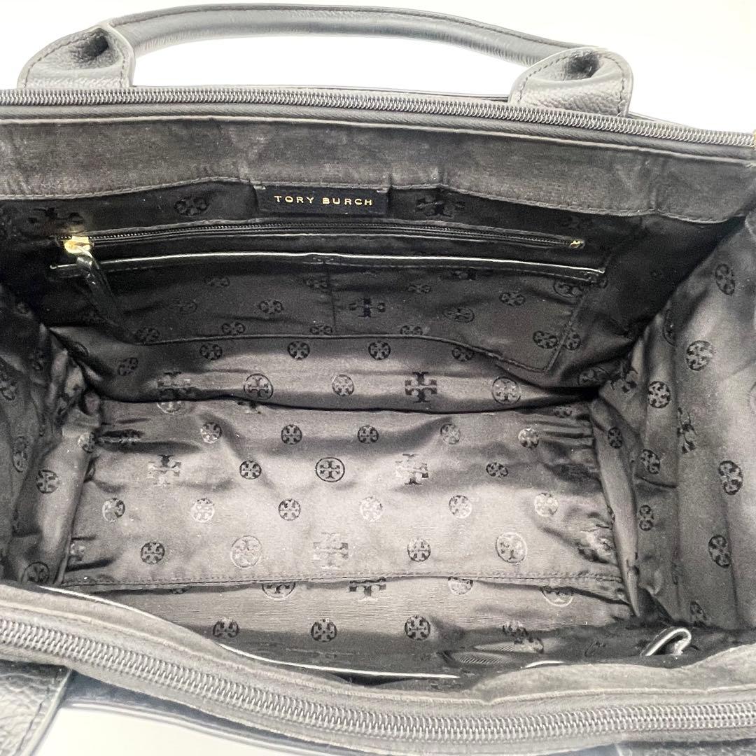 美品 トリーバーチ レザー トートバッグ エラ エンボス ブラック　A4可