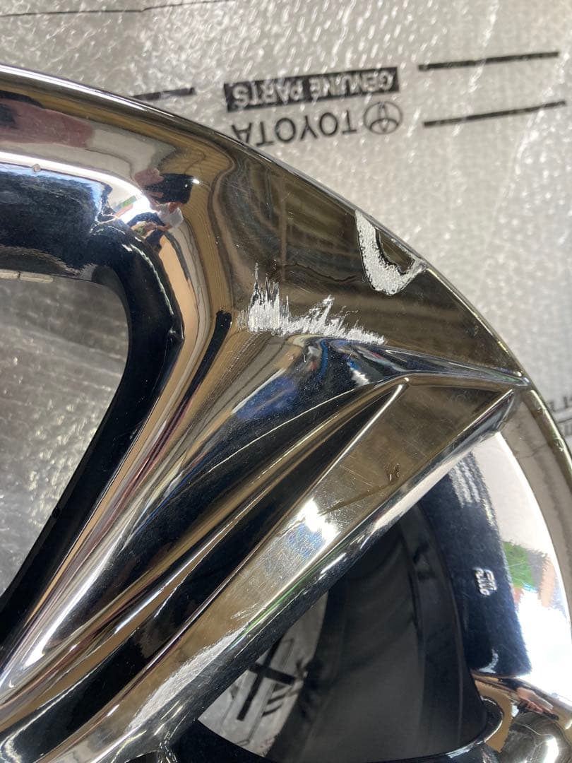 トヨタ 220系 クラウン RSアドバンス　ホイール1本