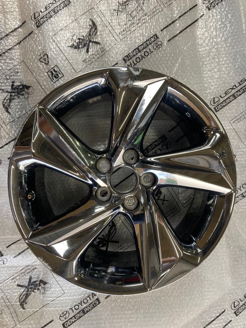 トヨタ 220系 クラウン RSアドバンス　ホイール1本
