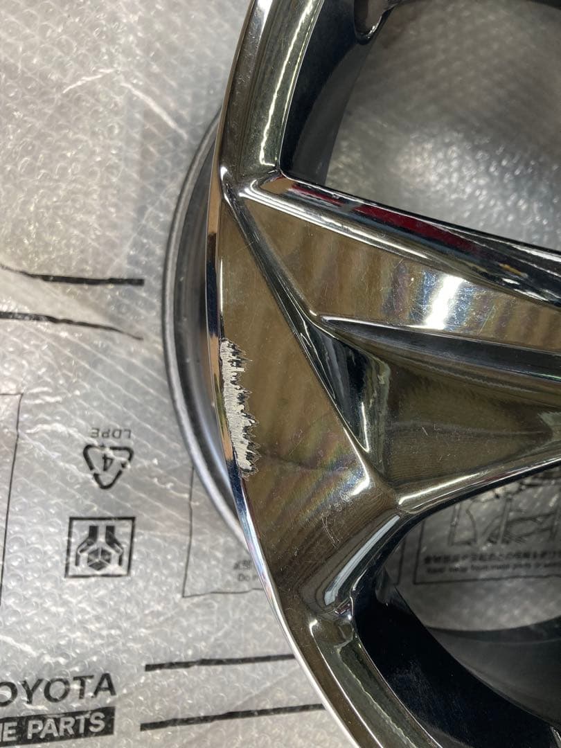 トヨタ 220系 クラウン RSアドバンス　ホイール1本