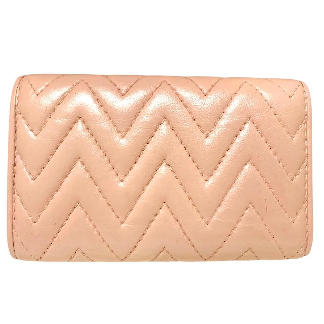 美品！miu miu ミュウミュウ キーケース ピンク系　キルティング