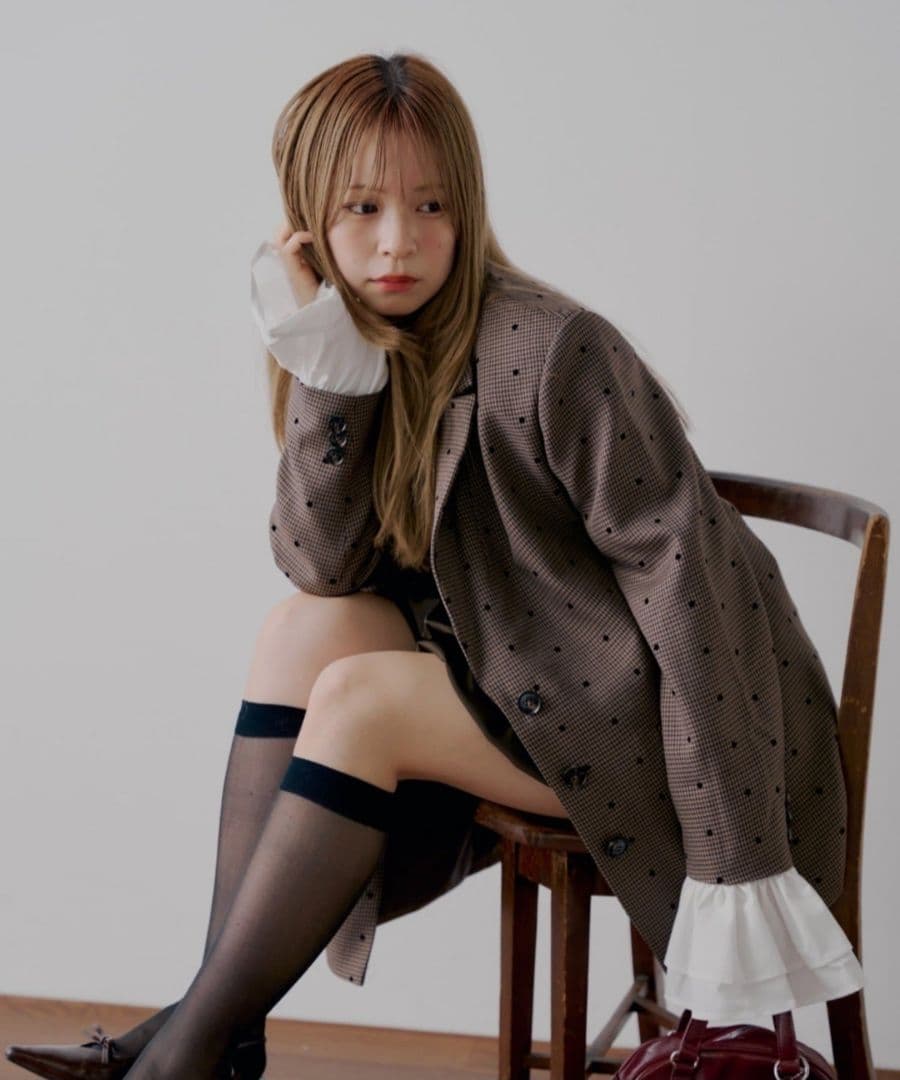 Chico　チコ　yuzuコラボ　袖フリルオーバージャケット　ブラウン