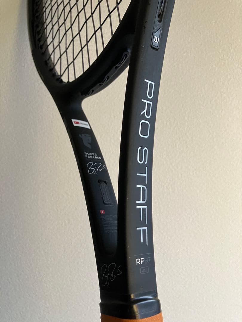 スイス国旗 レア　ウィルソン　プロスタッフ　RF97 V11 グリップサイズ4