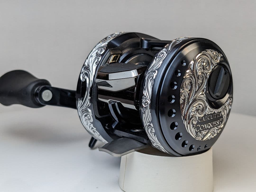 シマノ カルカッタコンクエスト31HG 彫金 エングレービング カスタム