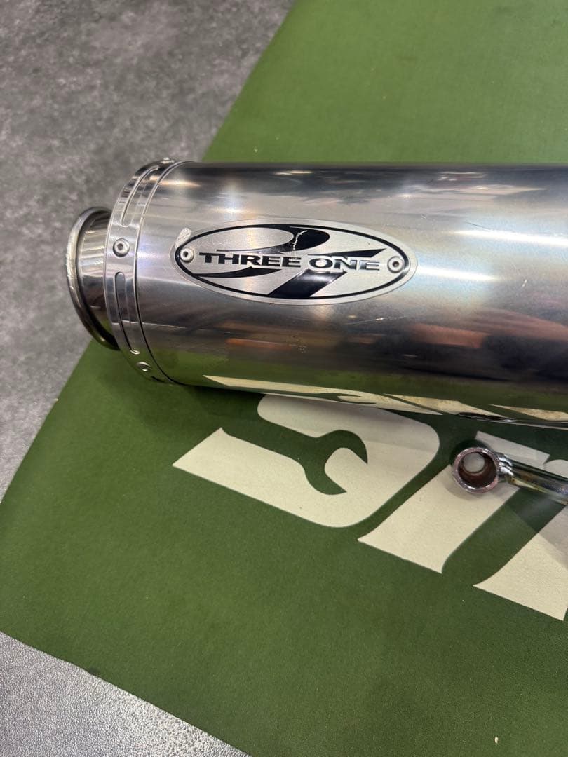 マジェスティ250 SG20J スリーワンマフラー　THREE ONE 4D9