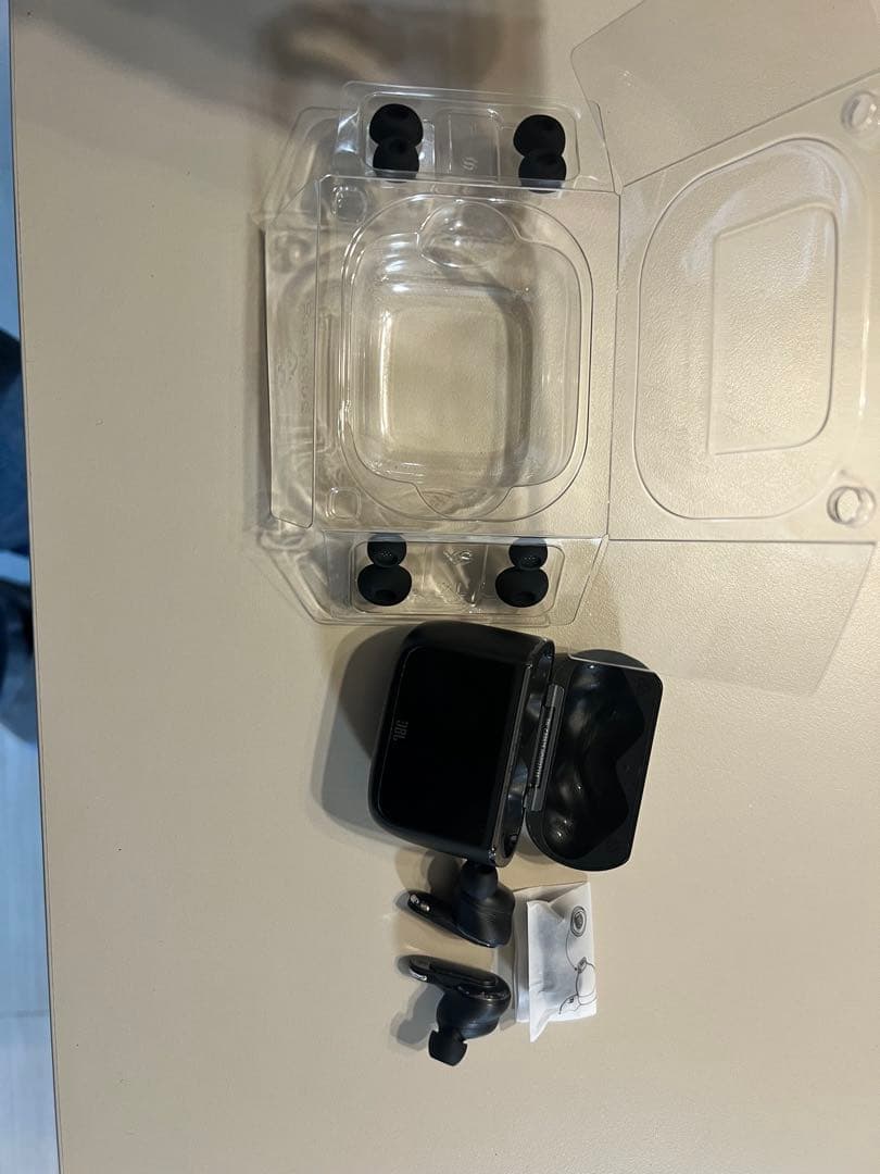 【美品】JBL Tour Pro 3 ワイヤレスイヤホン