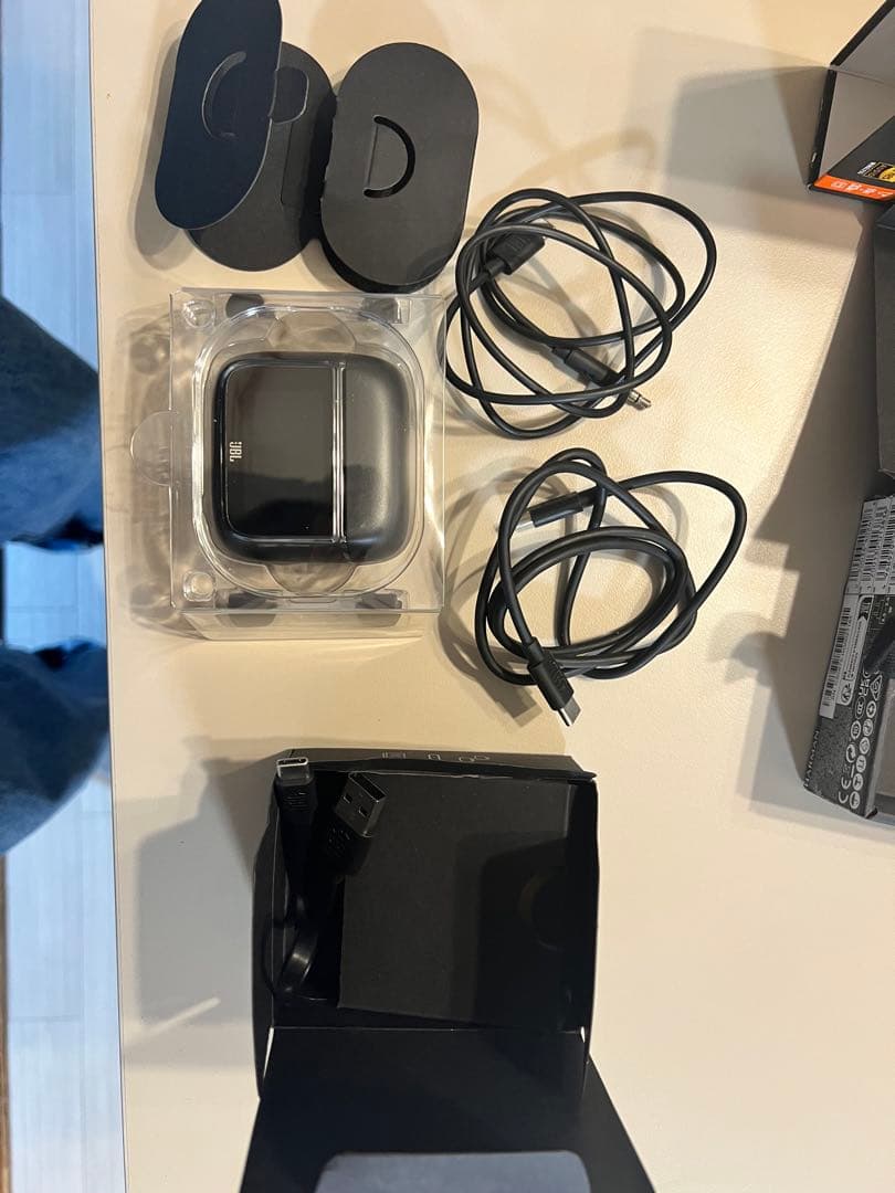 【美品】JBL Tour Pro 3 ワイヤレスイヤホン