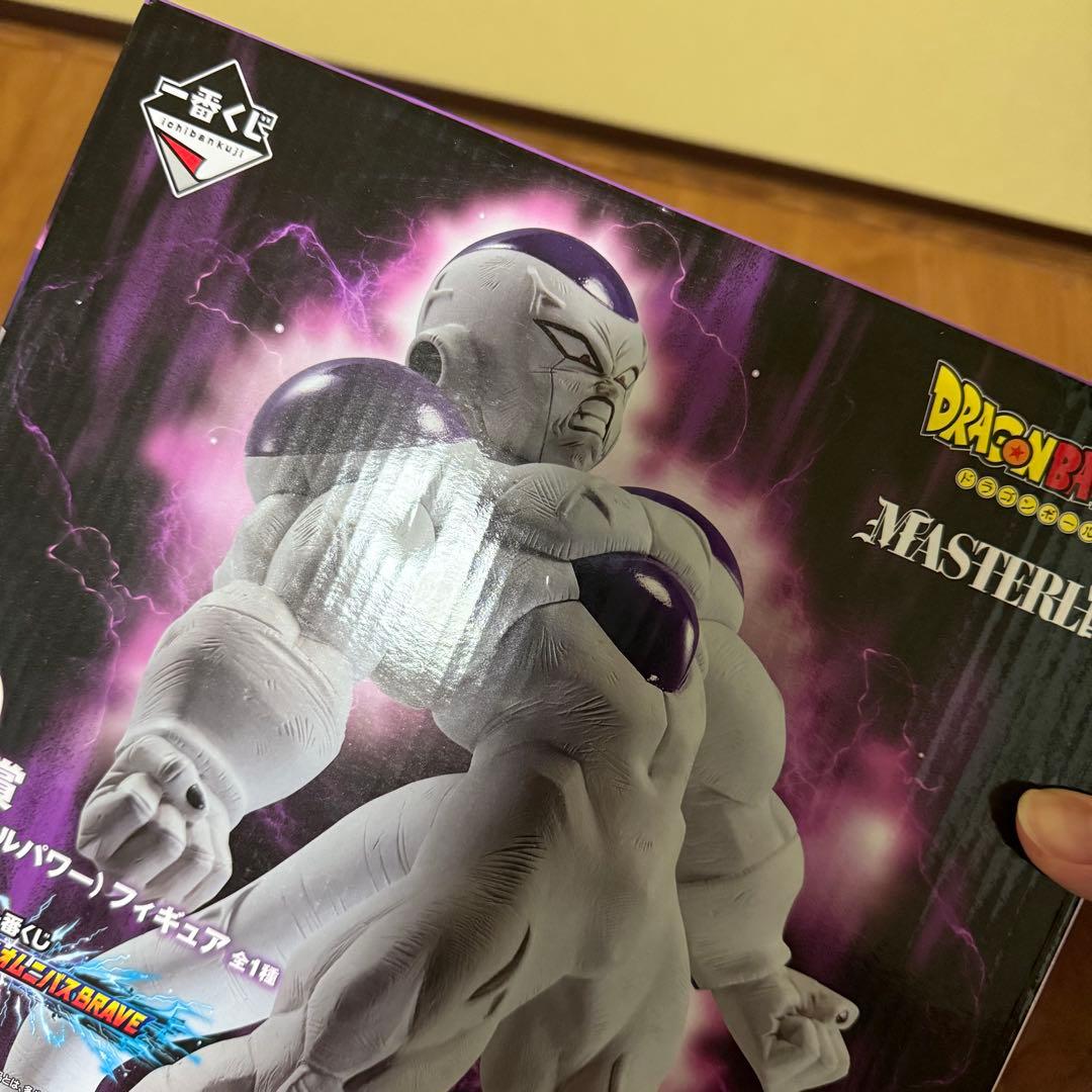 ドラゴンボール一番くじ　C賞メタルクウラ　D賞フリーザ