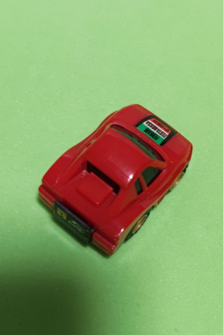 ド*グ様 チョロＱ、フェラーリ・テスタロッサ・赤色