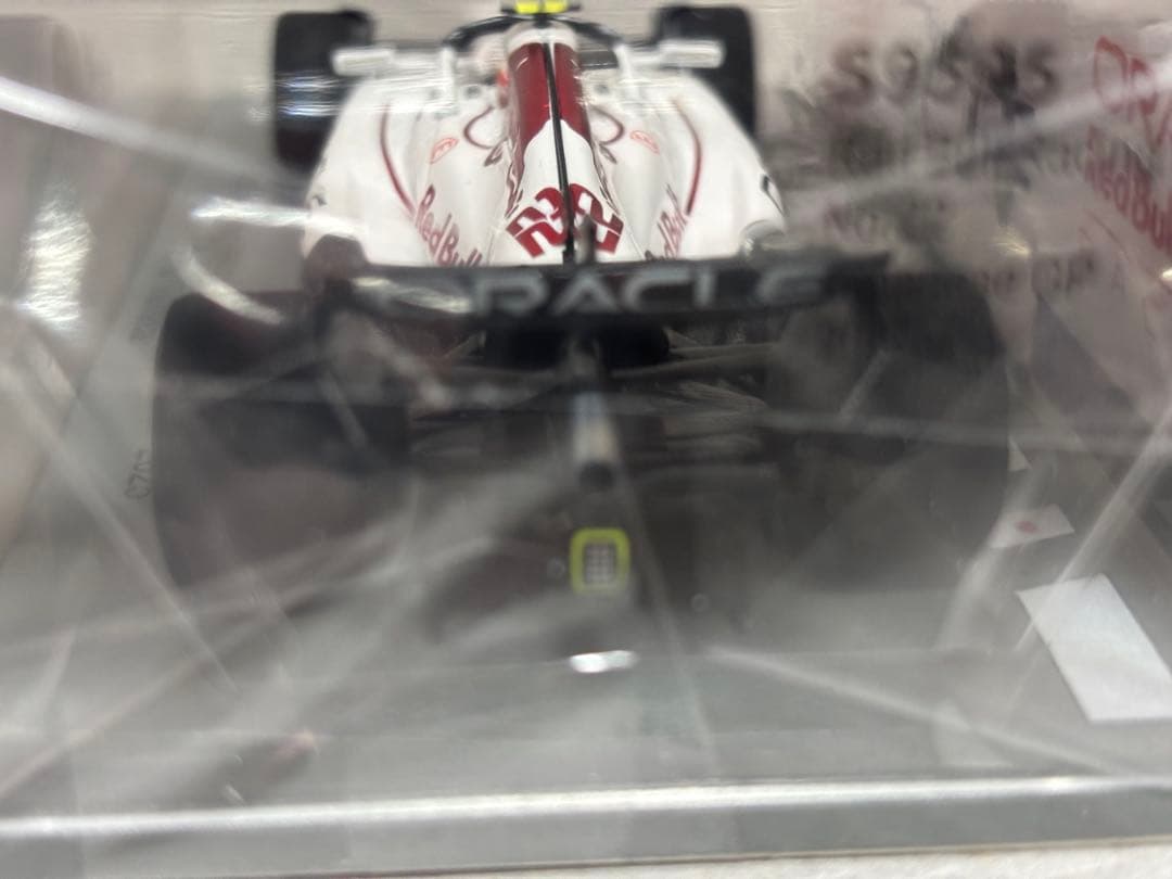 スパーク1/43Red Bull Racing RB21 日本GP角田祐毅