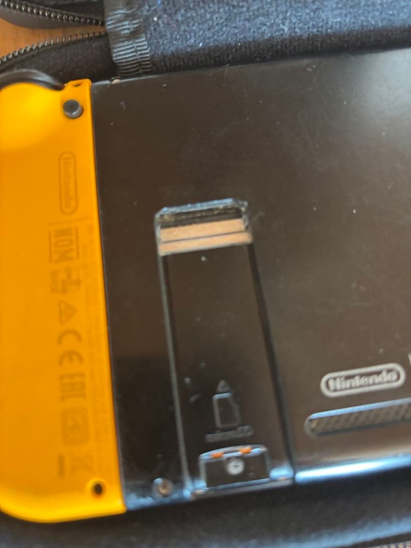 Nintendo Switch 本体 イエロー/パープル