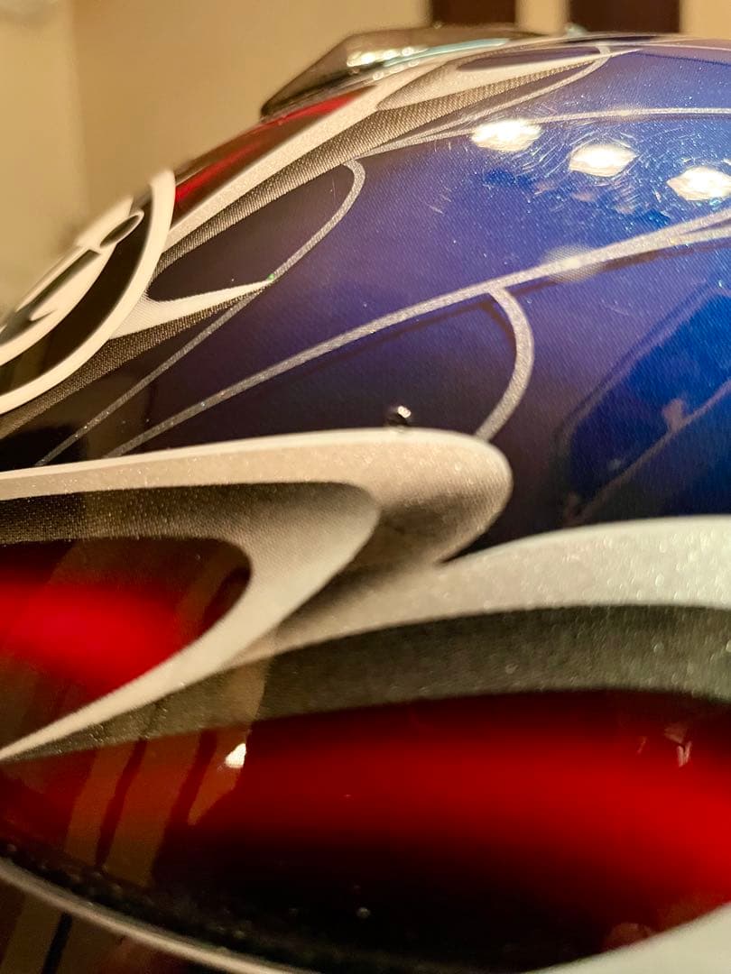 アライヘルメット：ベクター中古品