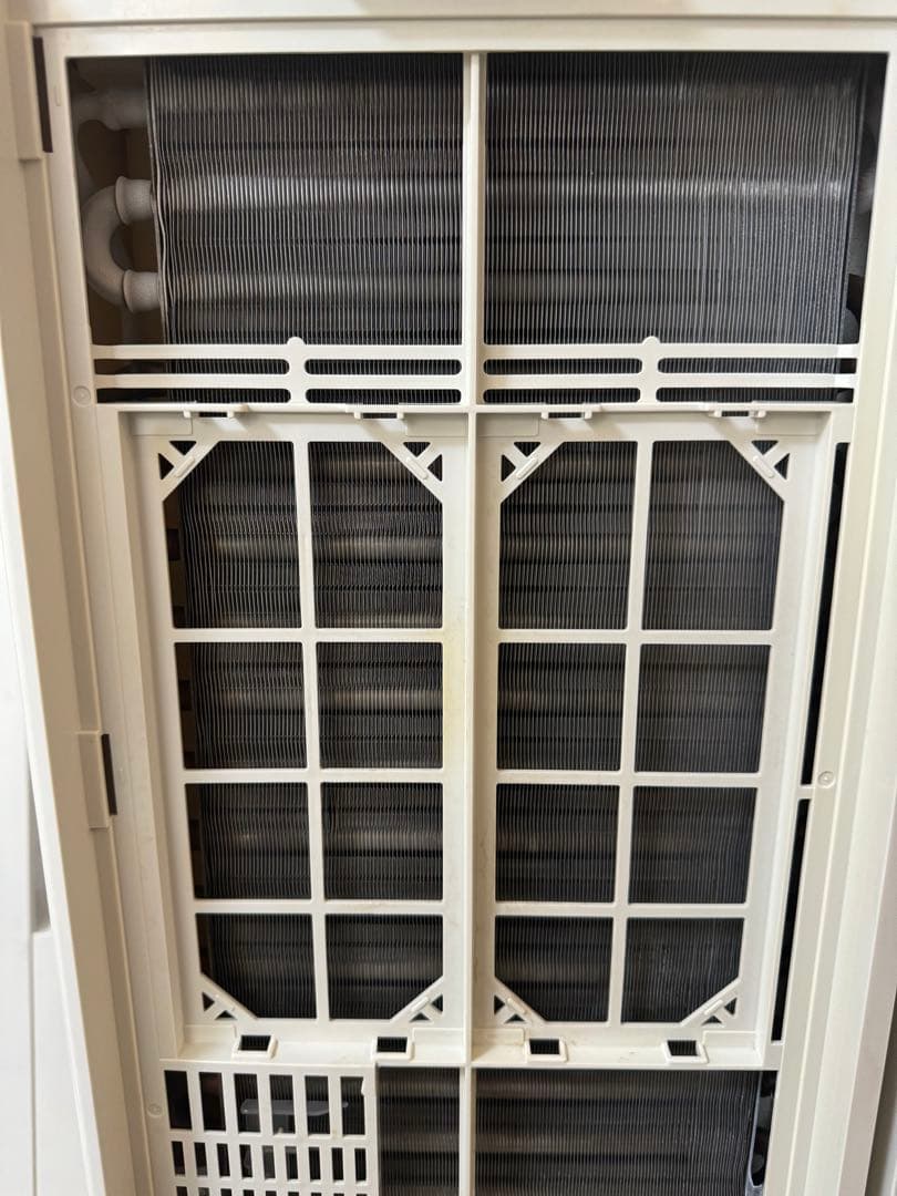 コロナルームエアコン ウインド形冷房専用 形式名 CW-169G