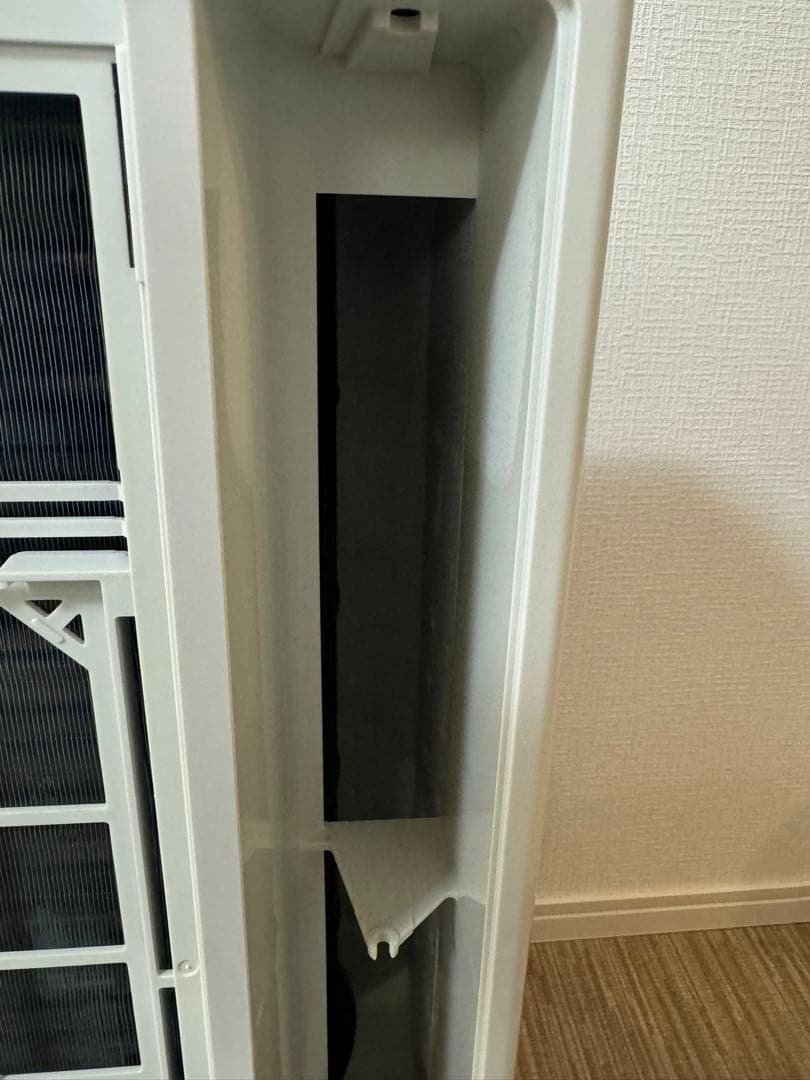 コロナルームエアコン ウインド形冷房専用 形式名 CW-169G