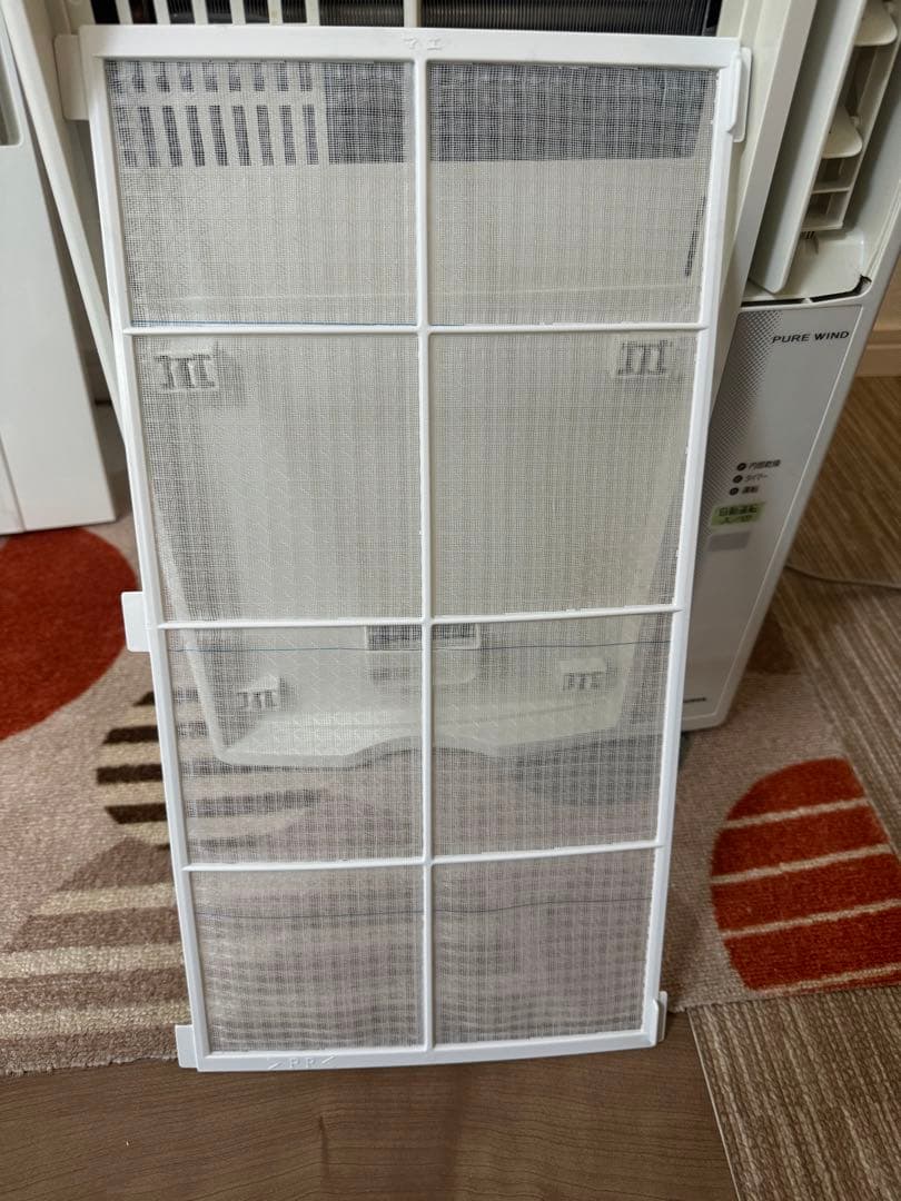 コロナルームエアコン ウインド形冷房専用 形式名 CW-169G