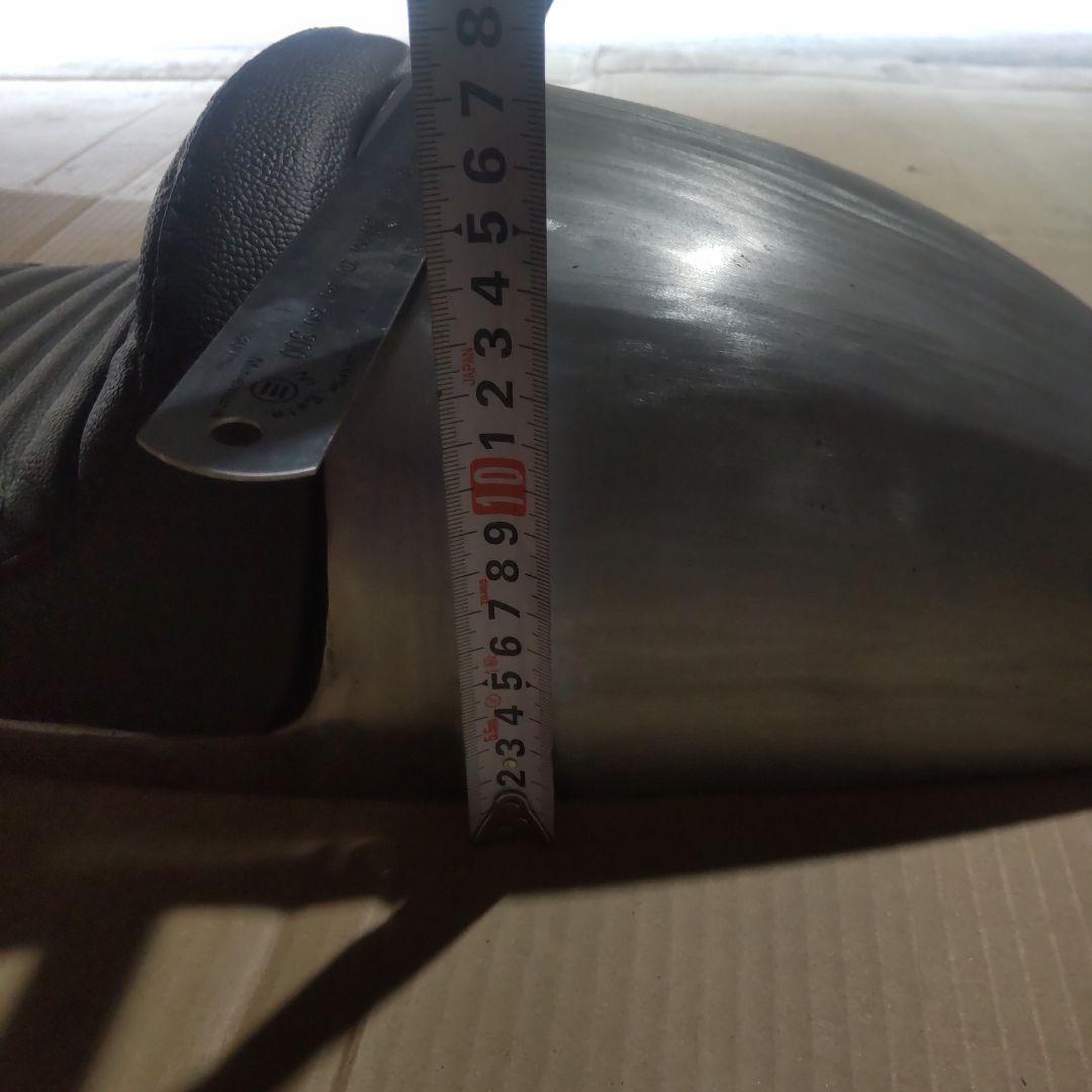 カフェレーサーカスタム シート付きリアフェンダー