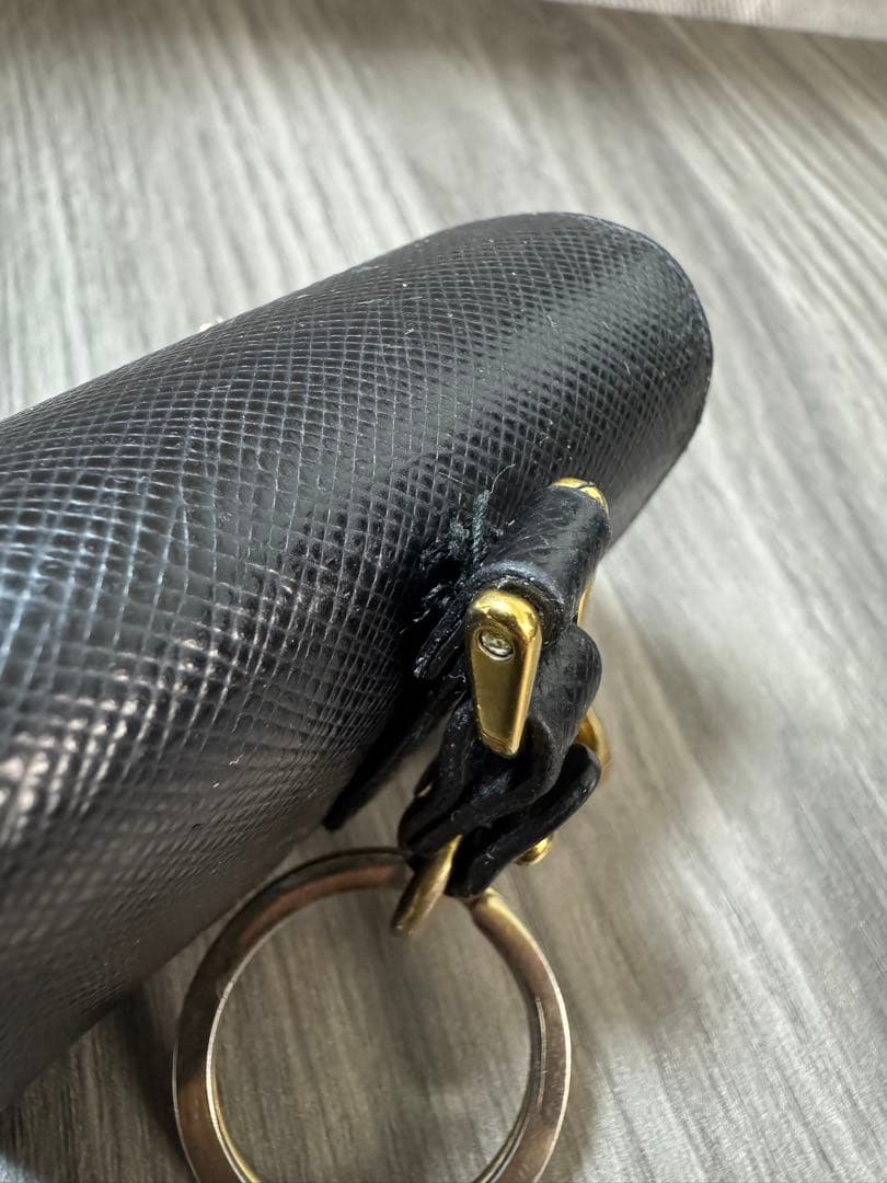 【定価90,200円】PRADA サフィアーノ AirPods Pro ケース