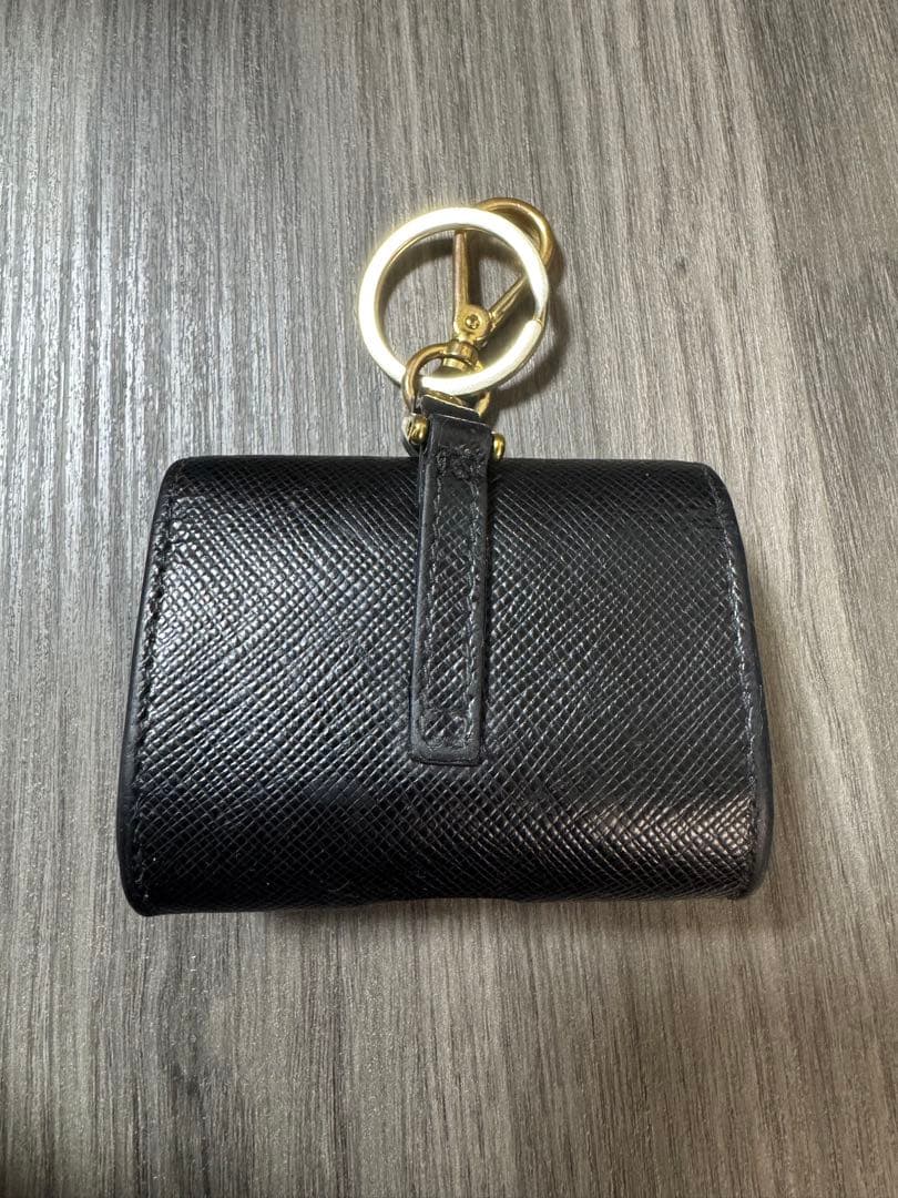 【定価90,200円】PRADA サフィアーノ AirPods Pro ケース