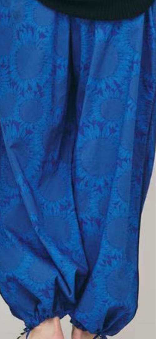 カレンソロジー　コクーンパンツ　ひまわり