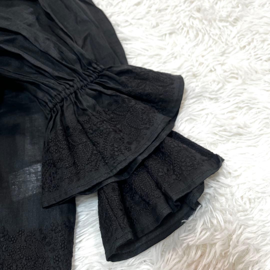 新品タグ付き✨ 25SS ビアズリー　ラミー刺繍チュニック　ブラック　トップス