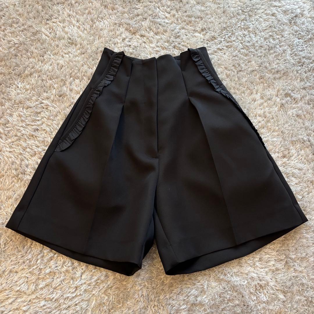 美品♡cen. ダイナソーキュロット ブラック