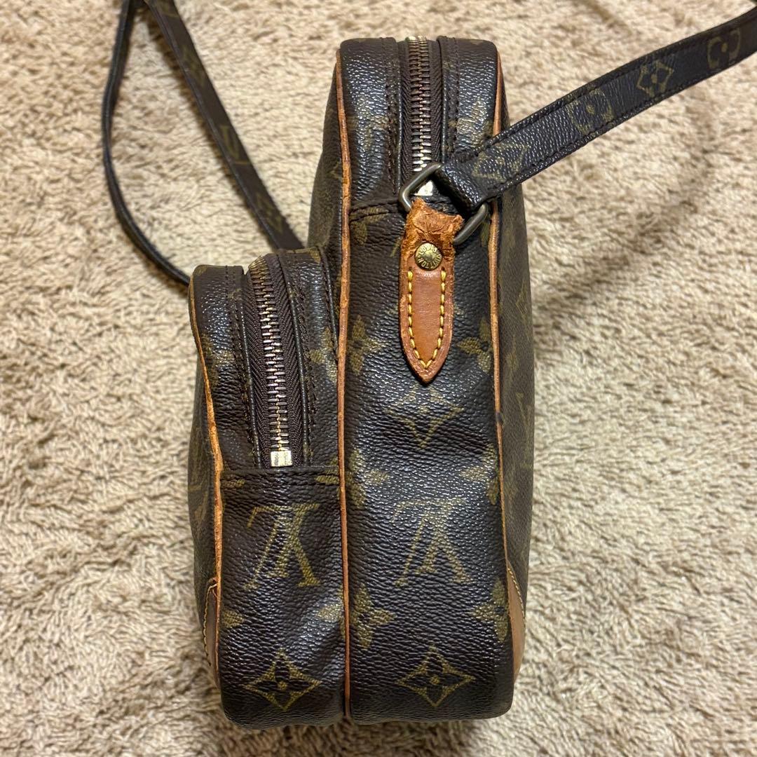 LOUISVUITTON ルイヴィトン アマゾン モノグラム ショルダー バッグ