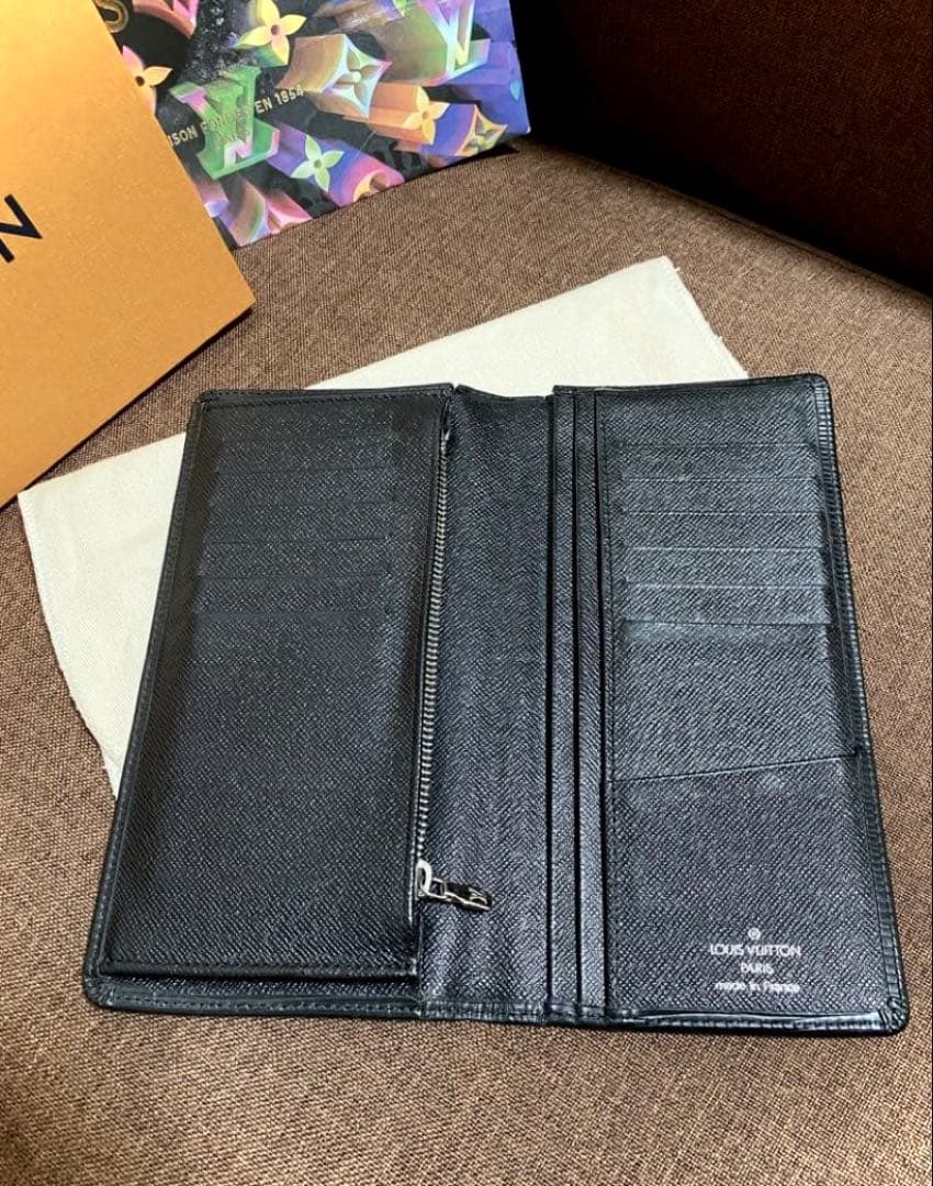 【美品】LOUIS VUITTON エピ　ポルトフォイユ・プラザ　ウォレット