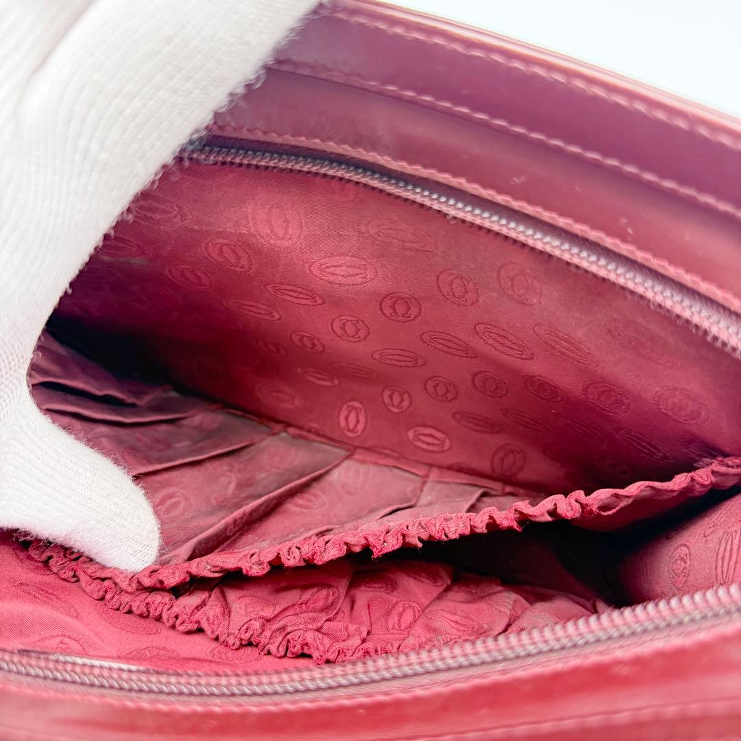 ✨美品✨カルティエ マストライン レザー クラッチバッグ 男女兼用 ゴールド金具