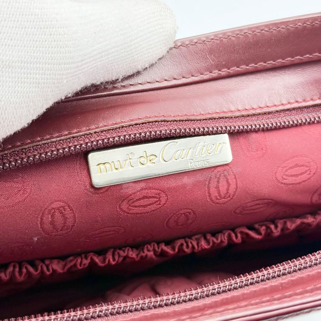 ✨美品✨カルティエ マストライン レザー クラッチバッグ 男女兼用 ゴールド金具
