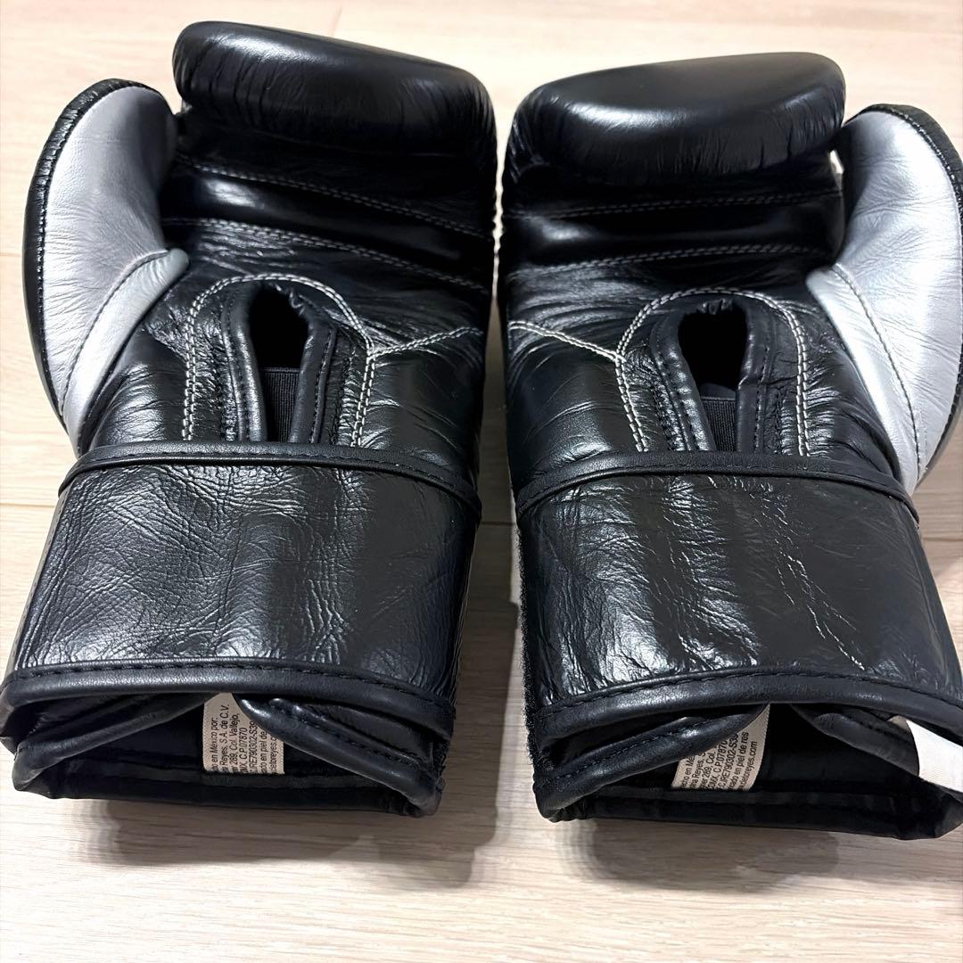 【美品】Reyes レイジェス ボクシンググローブ 8oz