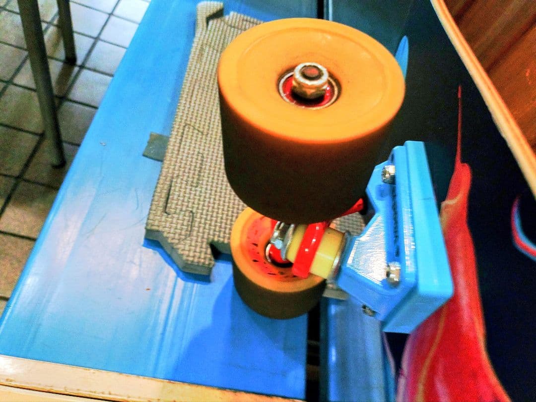 サーフスケート　サーフクルーザー　セクター9 carver yow