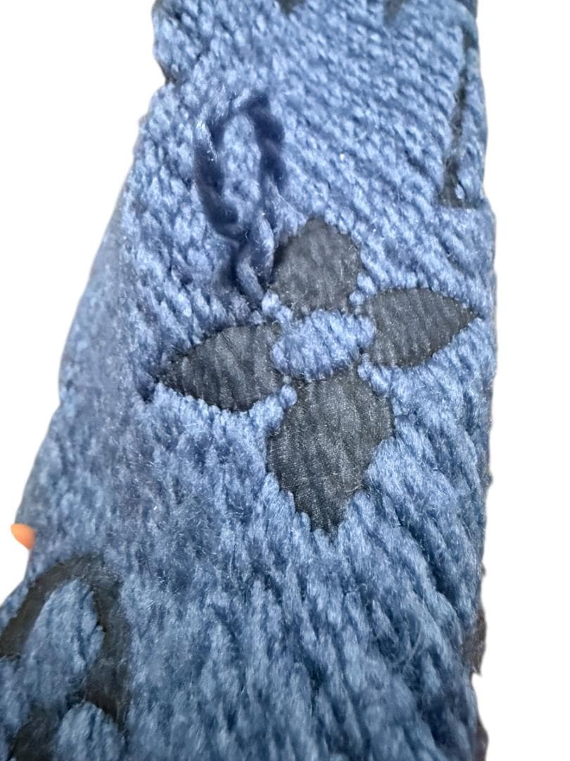 ルイ・ヴィトン エシャルプ・ロゴマニア マフラー モノグラム ブルー