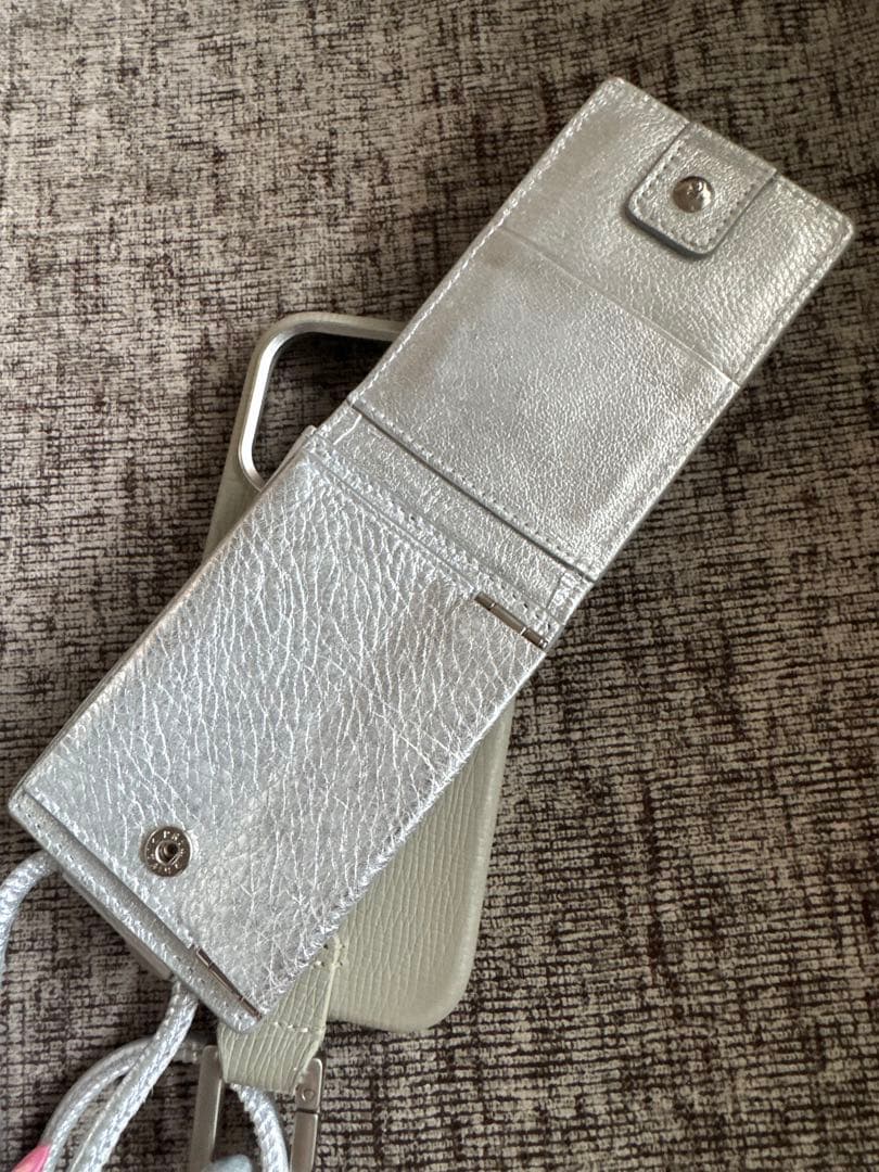 objcts.io ケータイケース　パスケース新品