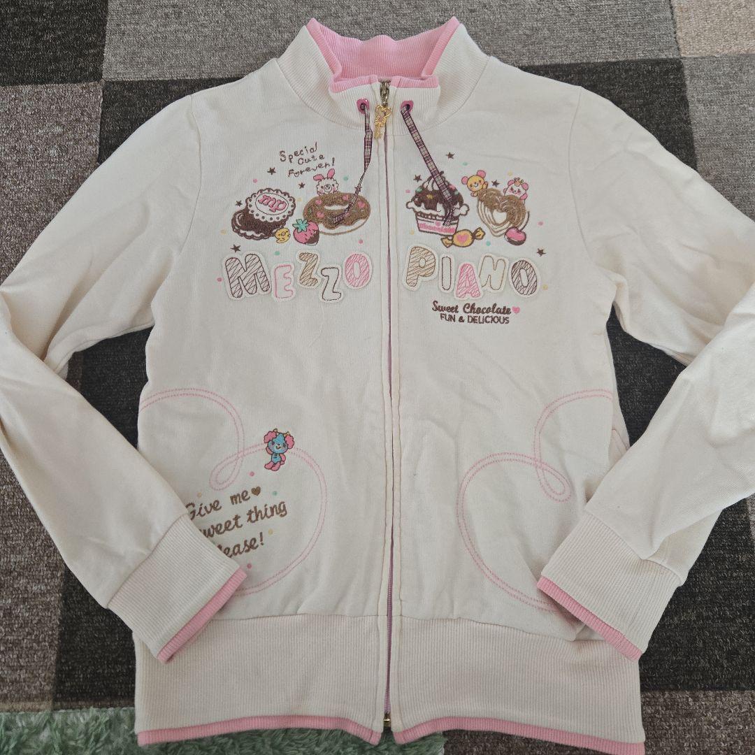 mezzo piano メゾピアノ 女の子　 パーカー　ホワイト　１４０cm