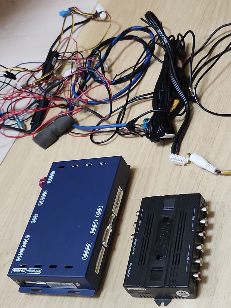 bmw mini 外し品 モニターインターフェース avs430