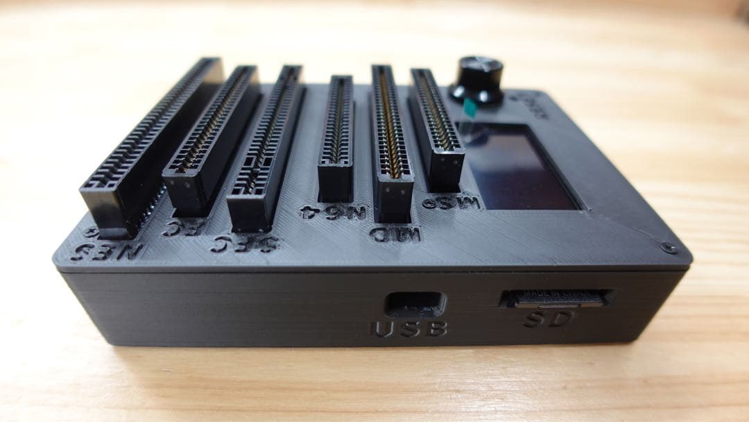 CartridgeReader V5 SA1対応 自動電圧選択【ブラック】