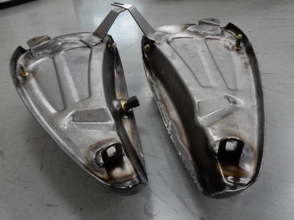 Tequila！ガソリンタンク ナロー分割 36～84年リジット