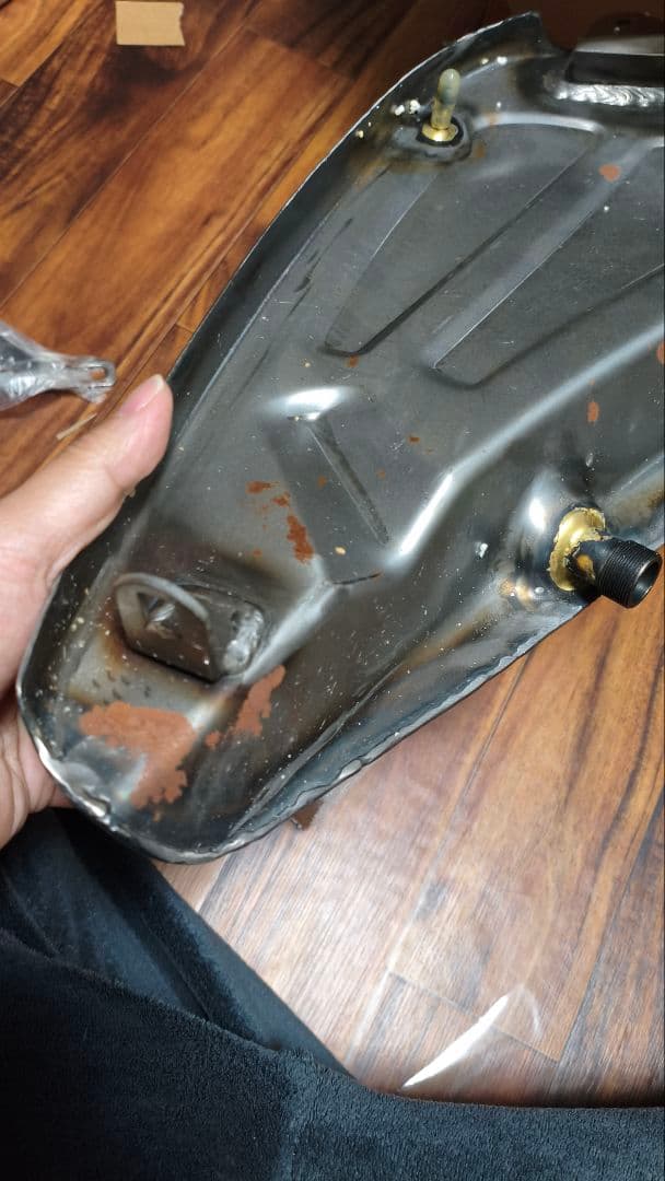 Tequila！ガソリンタンク ナロー分割 36～84年リジット