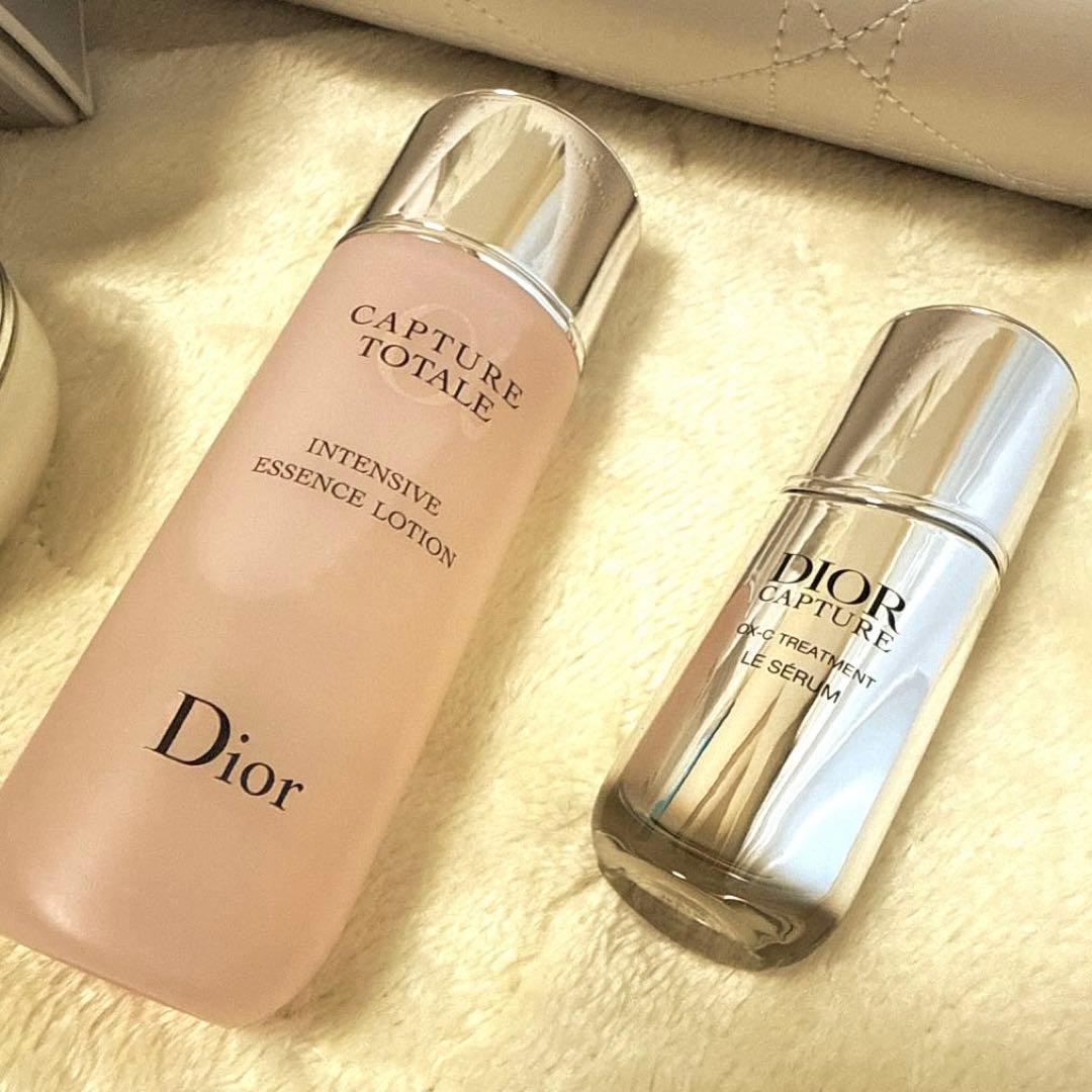 【新品未使用】˚✧₊ DIOR CAPTURE⁺˳✧༚ポーチ付きスキンケアセット