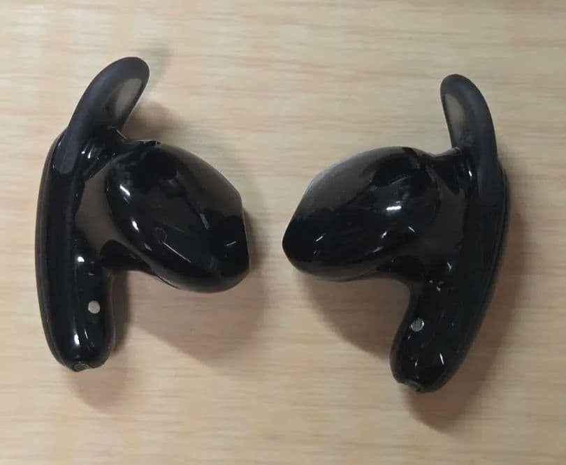 イヤホン anker liberty buds