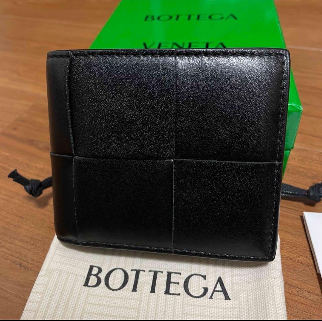 BOTTEGA VENETA 二つ折り財布　ケース付き ブラック