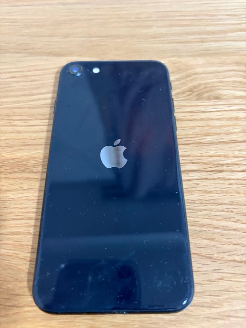 iPhoneSE 第3世代　midnight ミッドナイト128GB