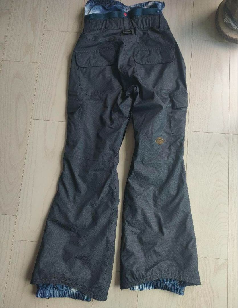 ‼️お値下げ中‼️Columbia スノーボードパンツ Mサイズ グレー