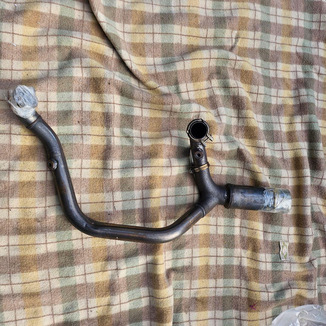 ナイトスターRH975マフラー 【エキパイ〜触媒】